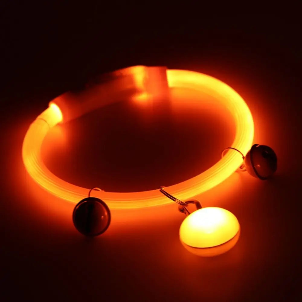 Adjustable Size LED Dog Collar Multi-Color Light Fiber Optic Material USB Rechargeable Collar PVC Material Detachable Pendant